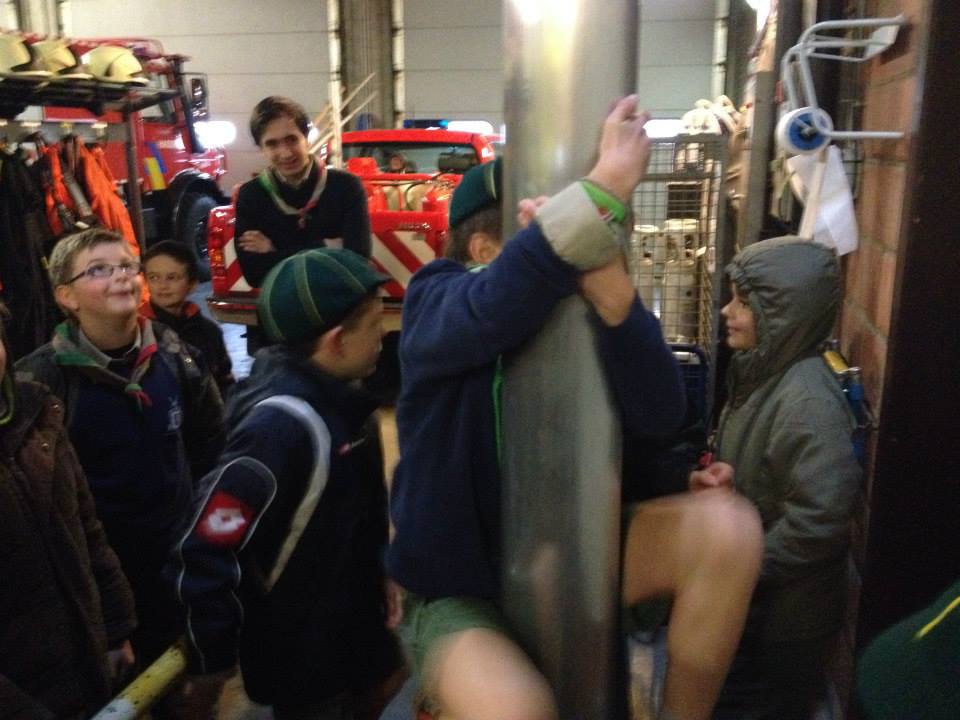 Sint-Martinus den XIIde - Bezoek Brandweer Welpen Kiewit